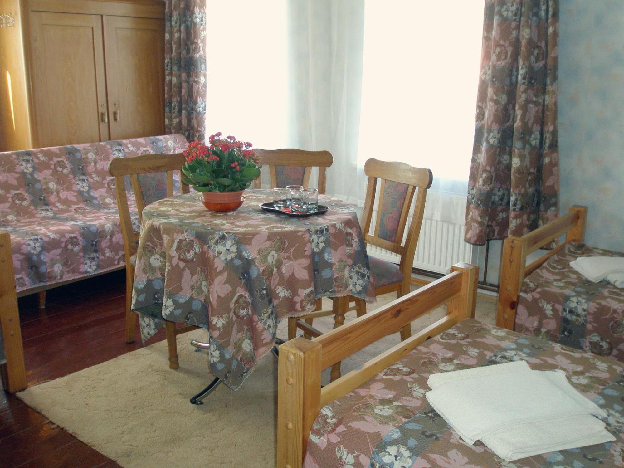 Meteorits Hotell Smiltene Rom bilde